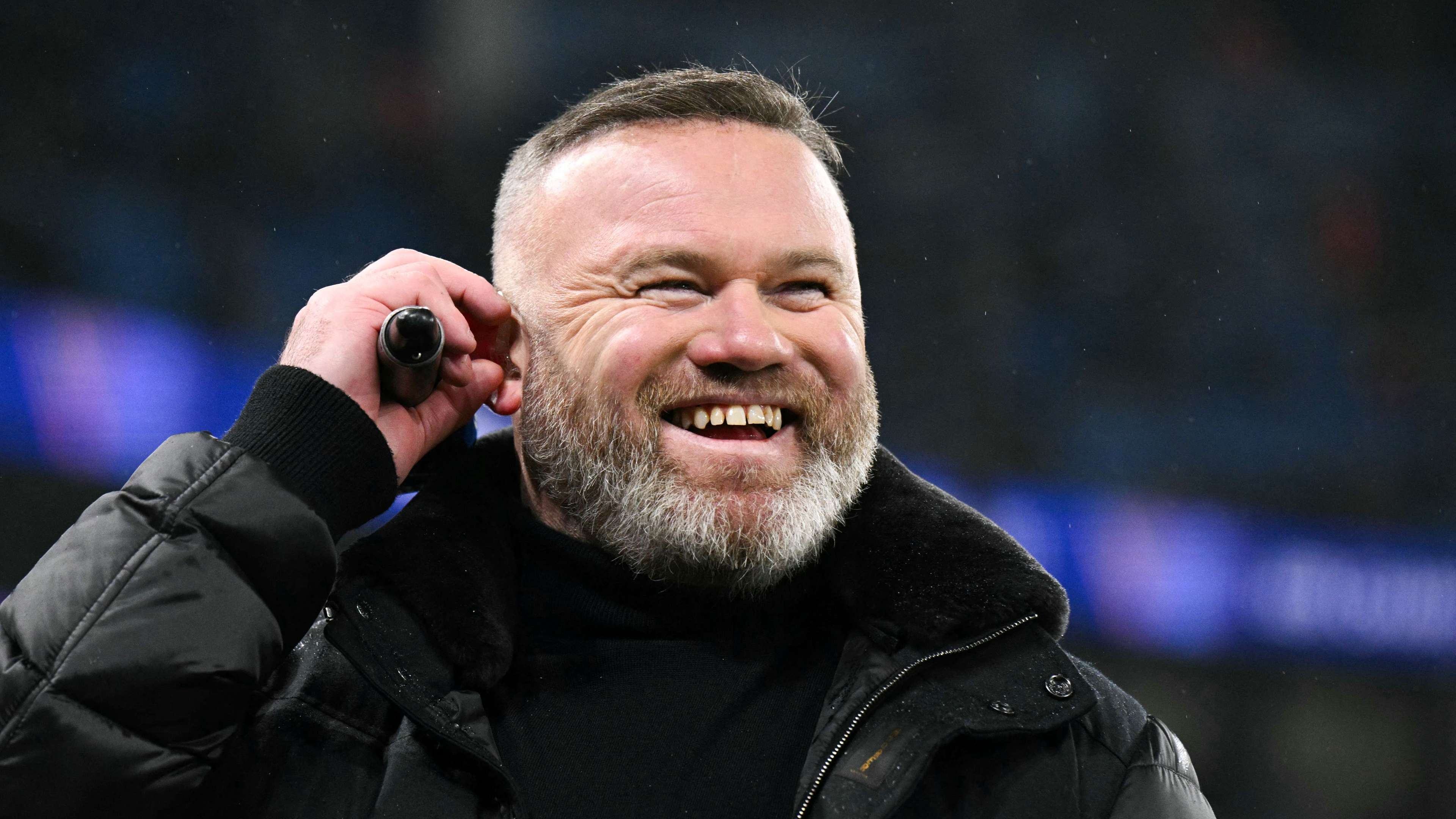 拜仁与巴黎争抢凯恩 双方开启激烈竞价战