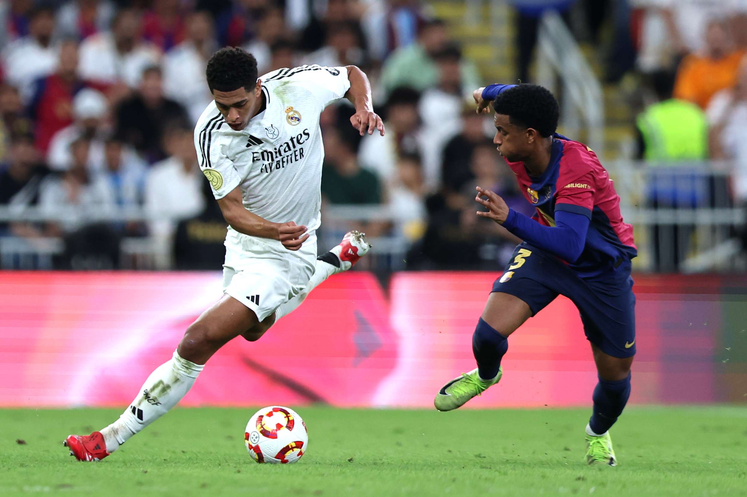 意媒：克洛普重视中场补强，利物浦将与尤文、国米、热刺竞争凯西